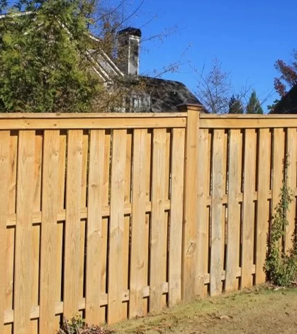 Shadowbox cedar fence in Dallas